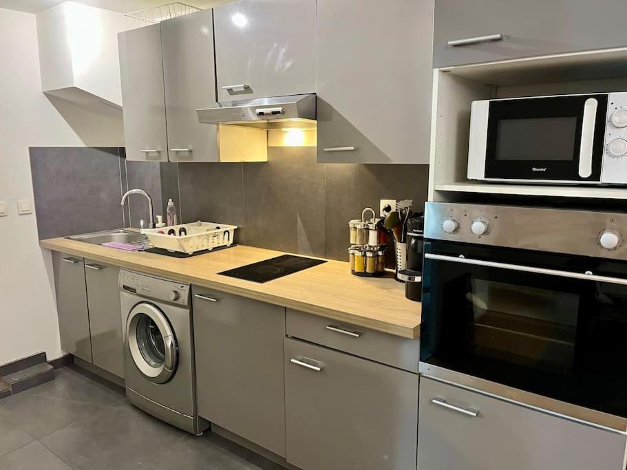 Charmant Appartement 2 Pieces En Plein Centre Ville Historique Екс ан Прованс Екстериор снимка