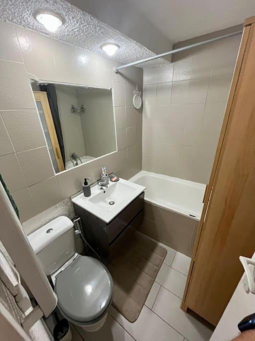Charmant Appartement 2 Pieces En Plein Centre Ville Historique Екс ан Прованс Екстериор снимка