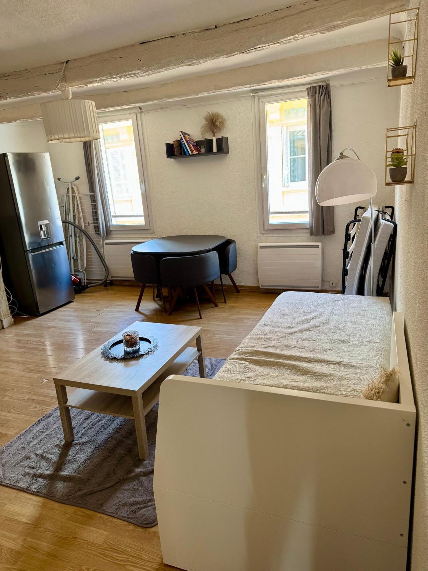 Charmant Appartement 2 Pieces En Plein Centre Ville Historique Екс ан Прованс Екстериор снимка